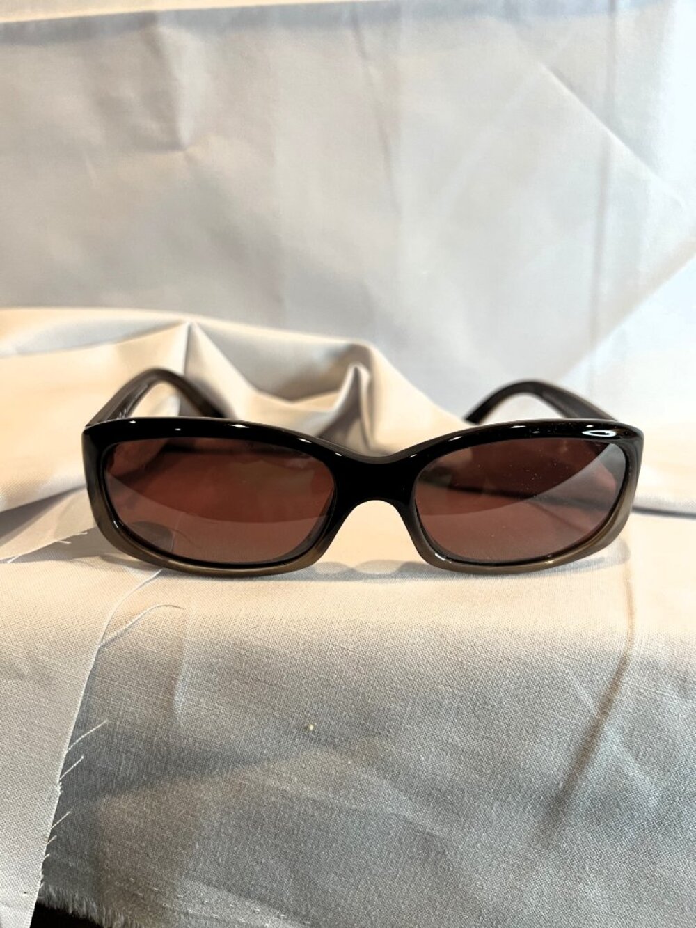 Maui Jim Sunglasses - Picture 5 of 11